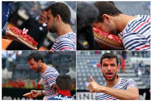 Torta di compleanno per Grigor Dimitrov (Foro E. Tanaka)