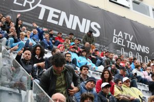 stadio dopo pioggia